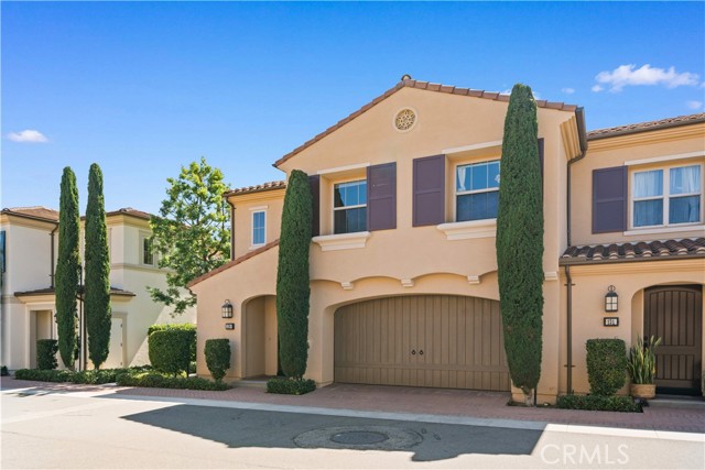 Detail Gallery Image 2 of 41 For 129 Overbrook, Irvine,  CA 92620 - 3 Beds | 2/1 Baths