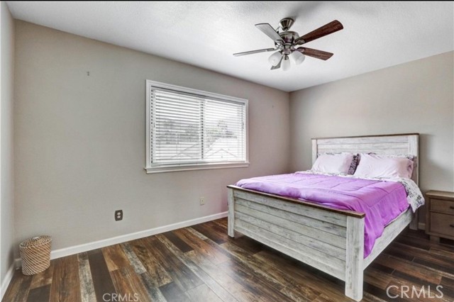 Detail Gallery Image 20 of 28 For 575 Rembrandt, Corona,  CA 92882 - 4 Beds | 3 Baths