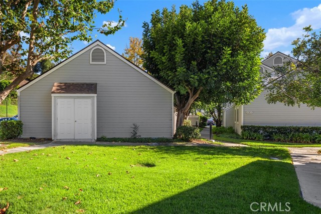 22 Terrace Circle, Laguna Niguel CA: https://media.crmls.org/medias/887cf167-e50c-40f6-bf5a-911b327bb46f.jpg