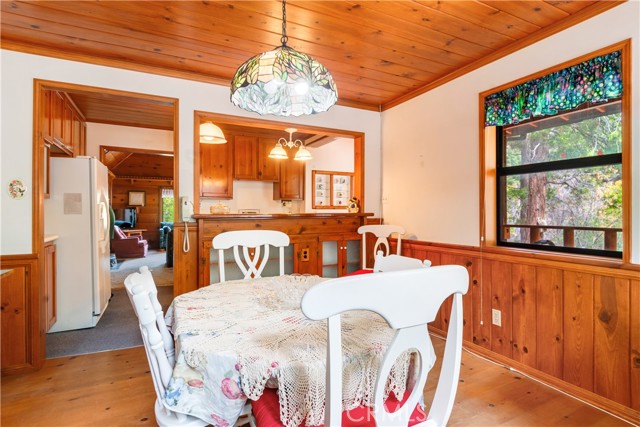 Detail Gallery Image 15 of 33 For 41524 Alder Dr, Forest Falls,  CA 92339 - 2 Beds | 2 Baths