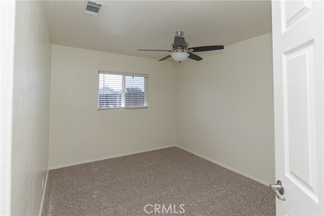 Detail Gallery Image 12 of 59 For 327 Yuba, Orland,  CA 95963 - 5 Beds | 2 Baths