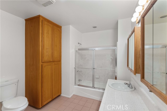 Detail Gallery Image 22 of 30 For 14259 Emelita St, Van Nuys,  CA 91401 - 3 Beds | 2 Baths
