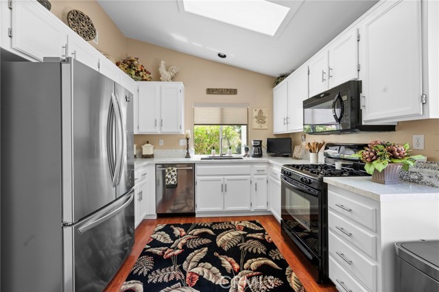 Detail Gallery Image 13 of 65 For 23981 via Astuto, Murrieta,  CA 92562 - 2 Beds | 2 Baths