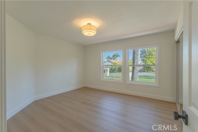 Detail Gallery Image 16 of 36 For 2352 Keusder, Riverside,  CA 92503 - 5 Beds | 3/1 Baths