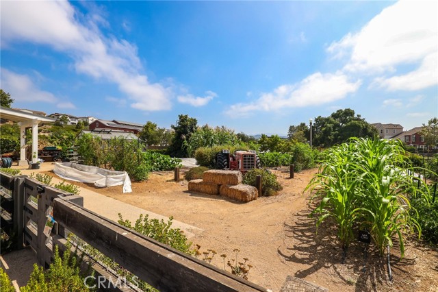 65 Listo Street, Rancho Mission Viejo CA: https://media.crmls.org/medias/887efcca-8839-4161-b4b1-3ab50853e3b7.jpg