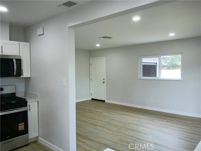 Detail Gallery Image 23 of 41 For 3170 Ronald, Riverside,  CA 92506 - 3 Beds | 1 Baths