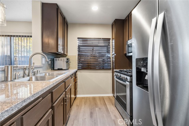 Detail Gallery Image 8 of 20 For 12563 Bradley Ave #13,  Sylmar,  CA 91342 - 1 Beds | 1 Baths