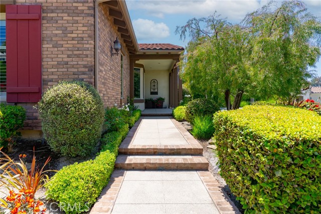 14 Garza, Rancho Mission Viejo CA: https://media.crmls.org/medias/88804d34-e2cf-47ad-ab35-9062d6eaff6a.jpg