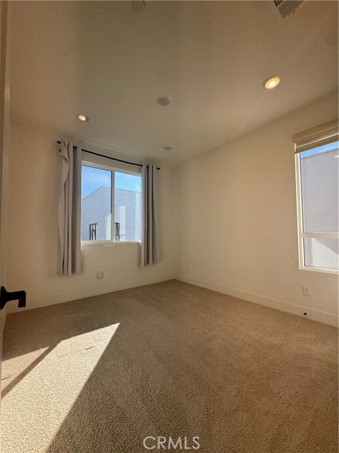 Detail Gallery Image 16 of 31 For 16246 Dawn Way, Tustin,  CA 92782 - 4 Beds | 3/1 Baths