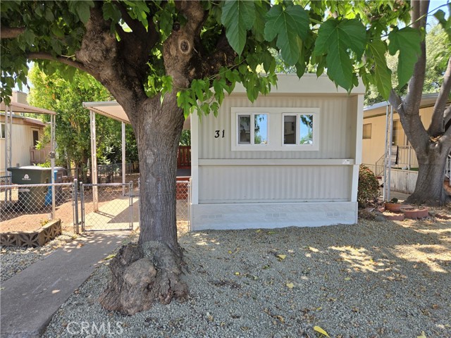1047 14th Street, Oroville CA: https://media.crmls.org/medias/8881fa6b-8c6f-43b9-b8f3-d44179671a93.jpg