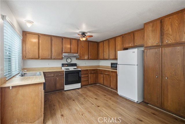 Detail Gallery Image 8 of 42 For 22951 Caminito Viento, Laguna Hills,  CA 92653 - 2 Beds | 1 Baths