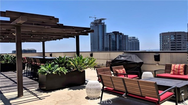 Detail Gallery Image 13 of 15 For 655 S Hope St #806,  Los Angeles,  CA 90017 - 1 Beds | 1 Baths