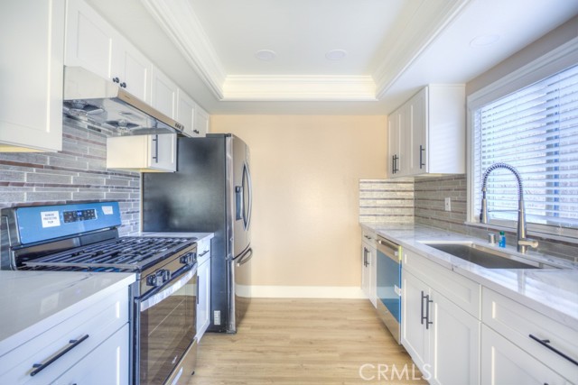 Detail Gallery Image 19 of 39 For 313 S Almansor #2,  Alhambra,  CA 91801 - 2 Beds | 2 Baths