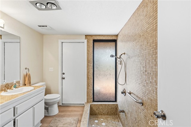 Detail Gallery Image 19 of 42 For 30619 Early Round Dr, Canyon Lake,  CA 92587 - 3 Beds | 2/1 Baths