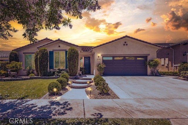 Detail Gallery Image 2 of 69 For 1657 via Rojas, Hemet,  CA 92545 - 3 Beds | 3 Baths