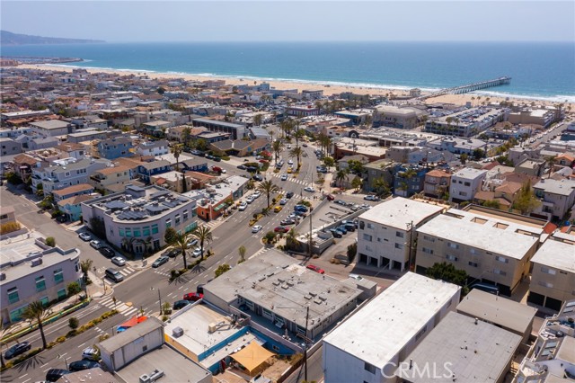 531 Pier Avenue, Hermosa Beach, California 90254, 3 Bedrooms Bedrooms, ,1 BathroomBathrooms,Residential,Sold,Pier,SB21261972