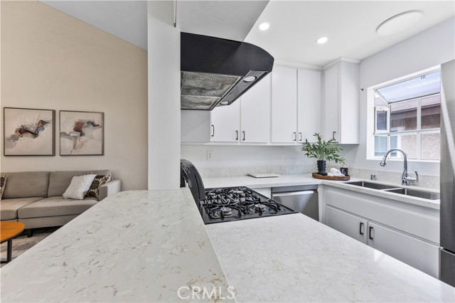 Detail Gallery Image 14 of 34 For 7315 Exeter St #12,  Paramount,  CA 90723 - 2 Beds | 2 Baths