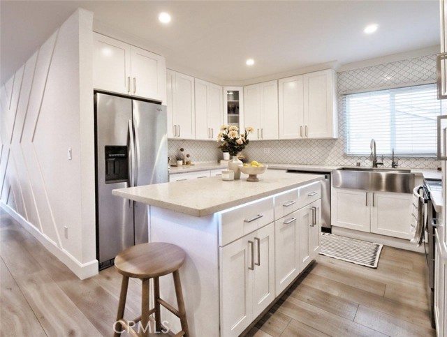 5435 W 76th Street, Los Angeles CA: https://media.crmls.org/medias/88880295-b92f-432b-a8e6-158f391fd2b0.jpg