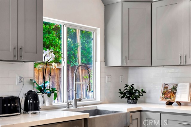 Detail Gallery Image 13 of 45 For 7 Plateau, Aliso Viejo,  CA 92656 - 3 Beds | 3 Baths