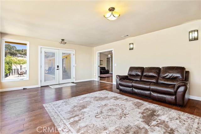 7240 Iverson Place, Paso Robles CA: https://media.crmls.org/medias/8888134c-472a-4221-b8e3-bfe20c864349.jpg