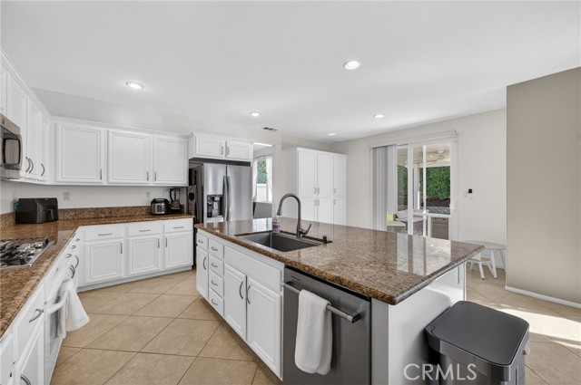 Detail Gallery Image 3 of 58 For 45160 Jumi Cir, Temecula,  CA 92592 - 4 Beds | 3 Baths