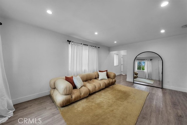 Detail Gallery Image 4 of 20 For 354 E 111th St, Los Angeles,  CA 90061 - 2 Beds | 1 Baths