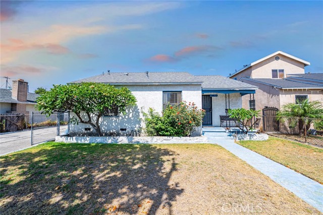 Detail Gallery Image 2 of 43 For 14823 Gridley Rd, Norwalk,  CA 90650 - 3 Beds | 1 Baths