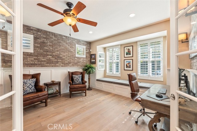 Detail Gallery Image 11 of 61 For 1455 Deer Hollow, Corona,  CA 92882 - 5 Beds | 3/1 Baths