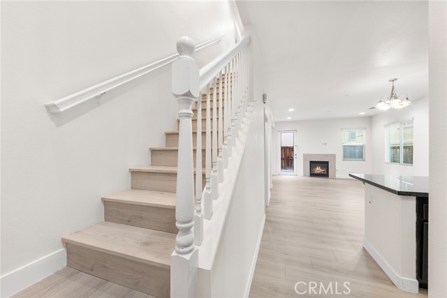 866 Christain Court, Upland CA: https://media.crmls.org/medias/8889e4df-4319-4314-bbd9-b9f79775ea41.jpg