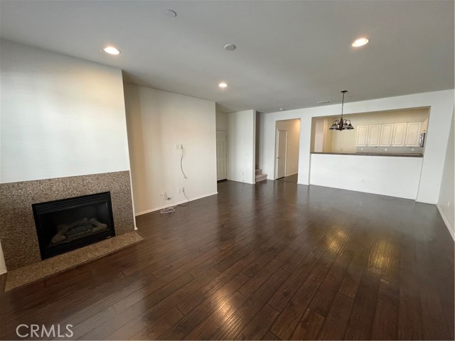 Detail Gallery Image 5 of 26 For 15880 Lasselle St #D,  Moreno Valley,  CA 92551 - 3 Beds | 3/1 Baths