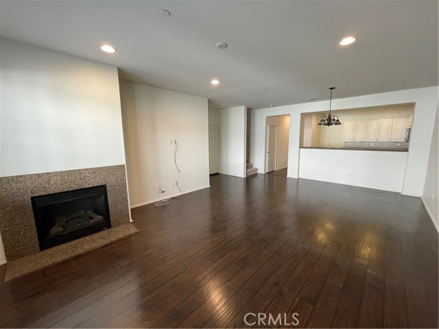 Detail Gallery Image 5 of 26 For 15880 Lasselle St #D,  Moreno Valley,  CA 92551 - 3 Beds | 3/1 Baths