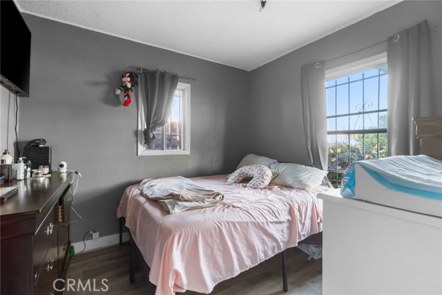 Detail Gallery Image 12 of 26 For 151 E 105th St, Los Angeles,  CA 90003 - 2 Beds | 1 Baths