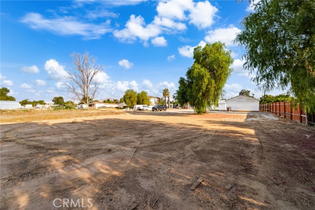 24959 Myers Avenue, Moreno Valley CA: https://media.crmls.org/medias/888a0d32-4182-4c90-9075-a180a67cfd70.jpg