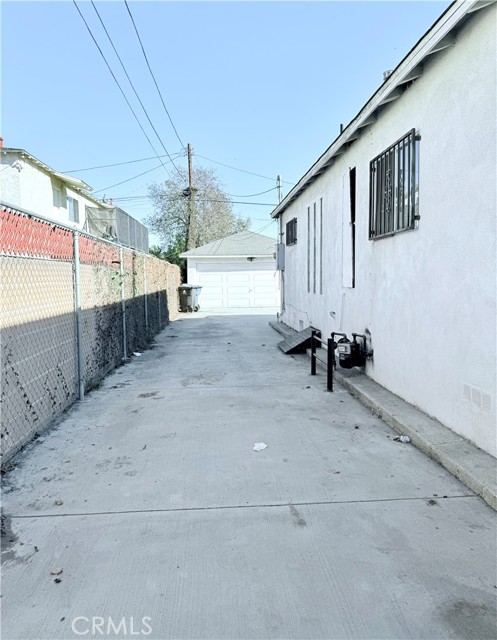 20414 S Western Avenue, Torrance CA: https://media.crmls.org/medias/888a14ed-45c8-4763-bd41-745909b7c745.jpg