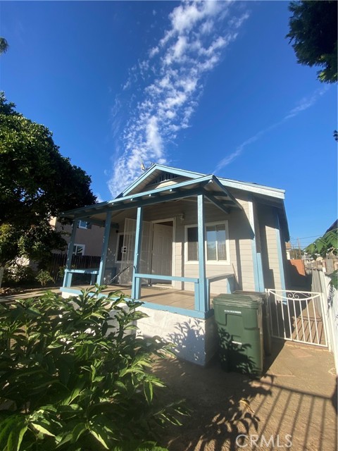 7044 Pierce Avenue, Whittier CA: https://media.crmls.org/medias/888ab2cb-cfa8-4c21-b35d-8937e4cebbf0.jpg