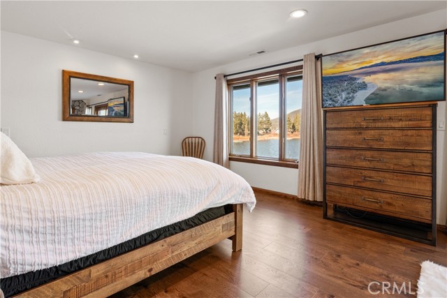 Detail Gallery Image 42 of 66 For 478 Lakeview Court Ct, Big Bear Lake,  CA 92315 - 5 Beds | 3/1 Baths