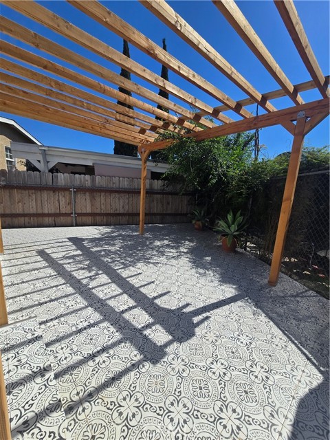 Detail Gallery Image 25 of 26 For 3868 E 1st, Los Angeles,  CA 90063 - 2 Beds | 1 Baths