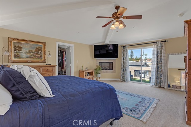 Detail Gallery Image 11 of 23 For 1917 Harriman Ln a,  Redondo Beach,  CA 90278 - 4 Beds | 2/1 Baths