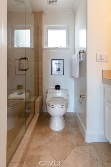 216 1st Street, Manhattan Beach, California 90266, 3 Bedrooms Bedrooms, ,4 BathroomsBathrooms,Residential,Sold,1st,SB21166941