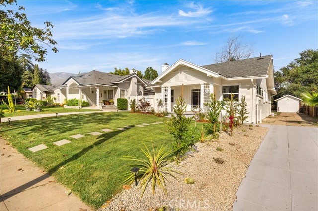 Detail Gallery Image 5 of 40 For 1166 North El Molino Avenue, Pasadena,  CA 91104 - 2 Beds | 1 Baths