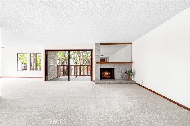 6222 Riviera Circle, Long Beach CA: https://media.crmls.org/medias/888d2098-75e0-4ebd-92b6-15666b6c9eb2.jpg