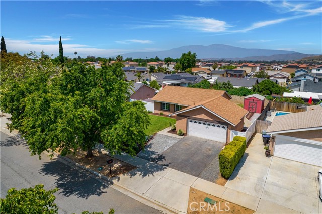 Detail Gallery Image 4 of 32 For 9595 Altadena Dr, Riverside,  CA 92503 - 3 Beds | 2 Baths