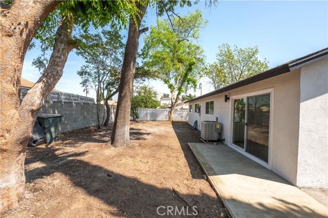 Detail Gallery Image 27 of 41 For 1437 E I St, Ontario,  CA 91764 - 4 Beds | 2 Baths