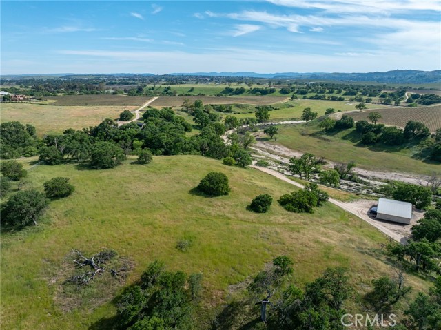 Detail Gallery Image 13 of 31 For 4647 Buena Vista Dr, Paso Robles,  CA 93446 - 2 Beds | 1 Baths