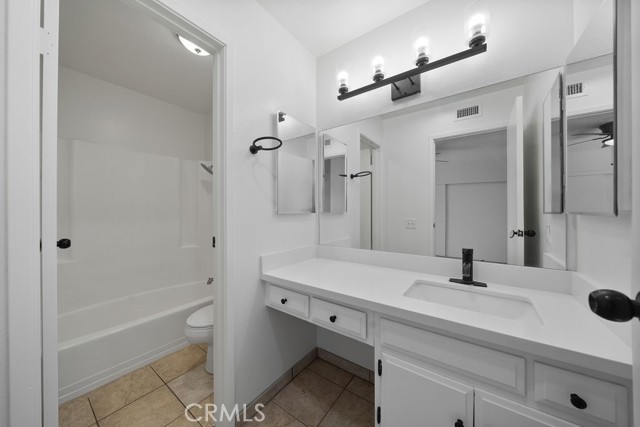 28531 Via Princesa, Murrieta CA: https://media.crmls.org/medias/888eb277-ae3b-4865-a35d-070d581d953c.jpg