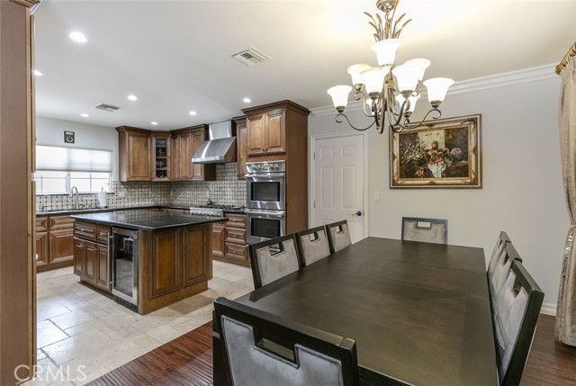 18231 San Jose Street, Porter Ranch CA: https://media.crmls.org/medias/888ed1ba-d9ec-4b33-9462-d9ddcbfbe7a6.jpg