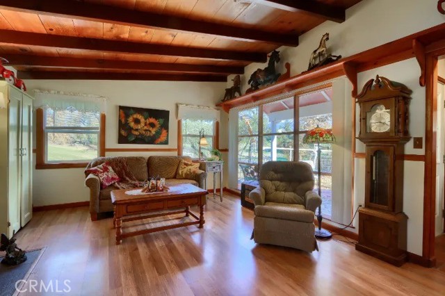 Detail Gallery Image 8 of 46 For 5201 Tip Top, Mariposa,  CA 95338 - 2 Beds | 1 Baths