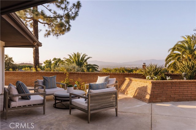 4 Bed Home for Sale in Encino, California