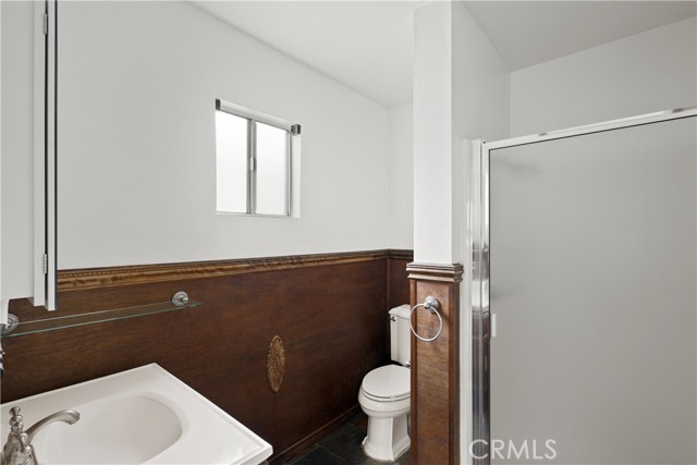 Detail Gallery Image 17 of 30 For 161 67th St., Long Beach,  CA 90805 - 3 Beds | 2/1 Baths