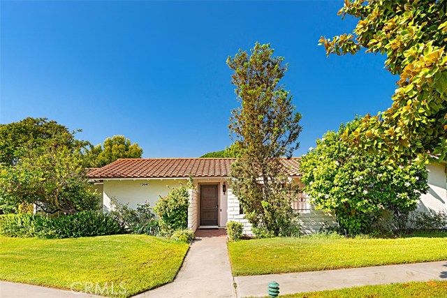 2041 Via Mariposa East #C, Laguna Woods, CA 92637